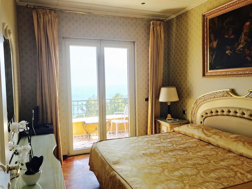 Hotel Villa Riis 타오르미나 외부 사진